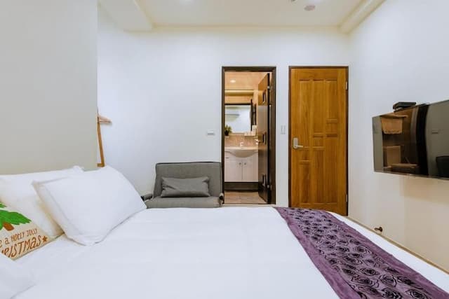 青田云舍-優雅加大雙人房(附衛浴&陽台)-302房-5