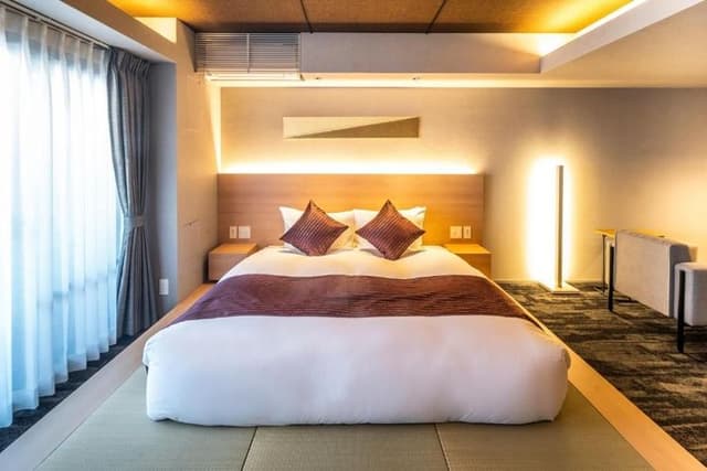 RESI STAY 繭 高雅｜-尊貴豪華雙人房-1