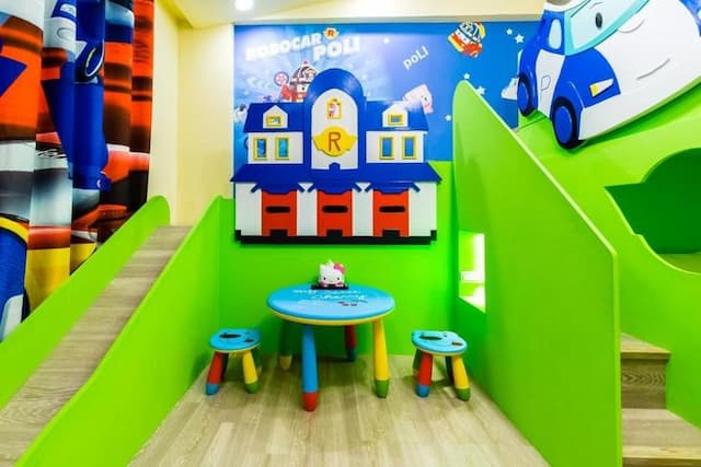 Songfeng Qinzi Homestay-Quadruple Room with Balcony-2-2