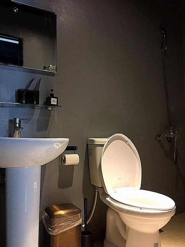 輕停文旅｜英倫工業風-BAKER STREET 雙人房-7