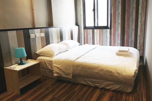 輕停文旅｜英倫工業風-BAKER STREET 雙人房-4