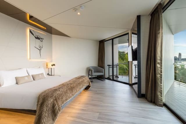 메라 마레 호텔 (Mera Mare Pattaya)-디럭스 씨뷰 코너 (룸 온리)-1