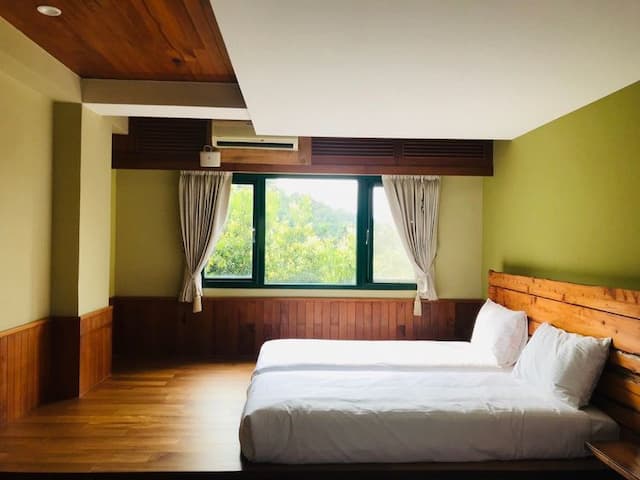 檜木屋民宿-豪華四人房-8