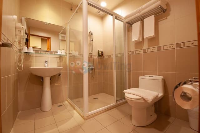 檜木屋民宿-豪華四人房-10