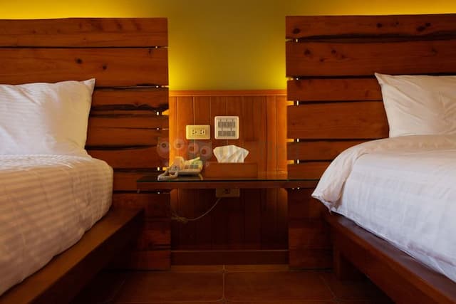 檜木屋民宿-豪華四人房-7