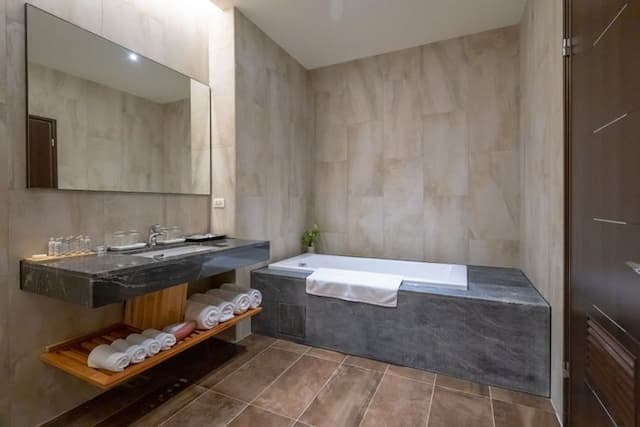 Kenting Relaxury Inn-Family Room with Sea View-5