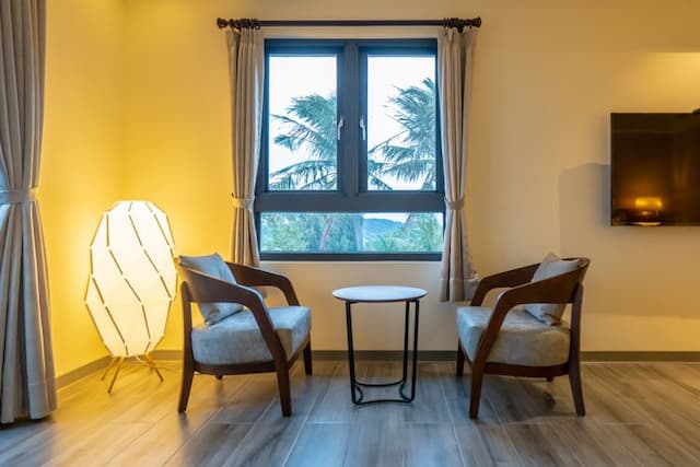 Kenting Relaxury Inn-Deluxe Double Room with Balcony and Sea View-3
