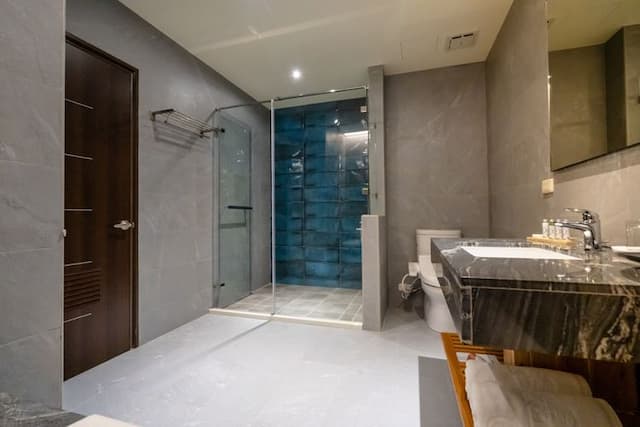 Kenting Relaxury Inn-Deluxe Double Room with Balcony and Sea View-8