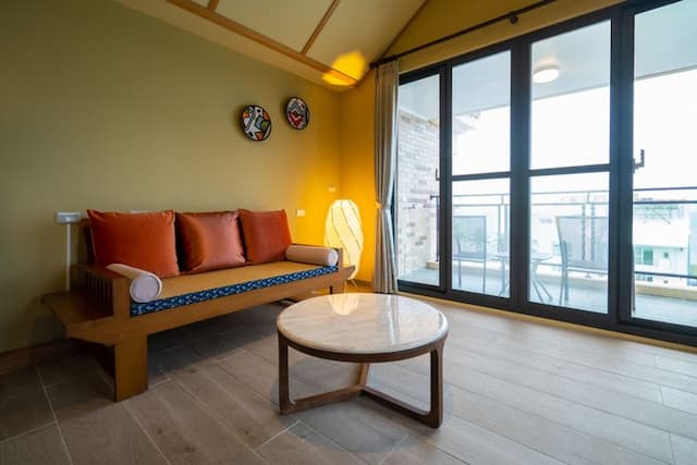 Kenting Relaxury Inn-Deluxe Double Room with Balcony and Sea View-6