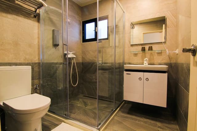 Police Home B&B-Double room (Bali style, black and white classic) (large double room)-7