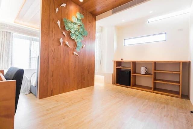 Green Light Hotel-Double Room with View C-3