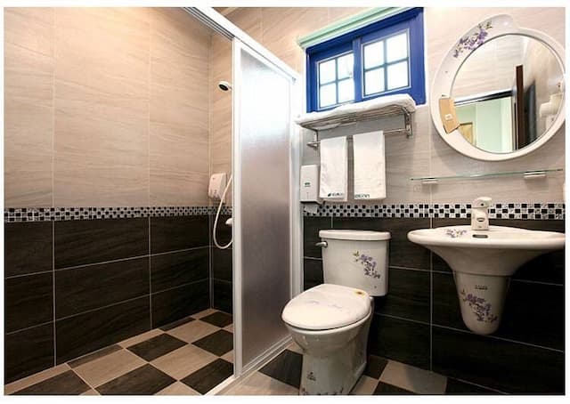 稻香田園民宿-六人家庭房(三大床)-3