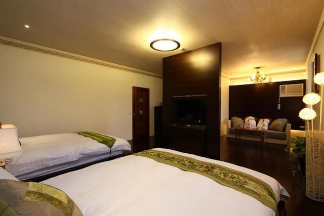 Hoshi Arashi Guest House-Family Room with Garden View-3