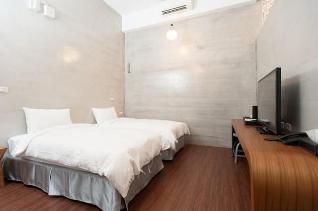 發現號特色民宿-標準雙床房-1