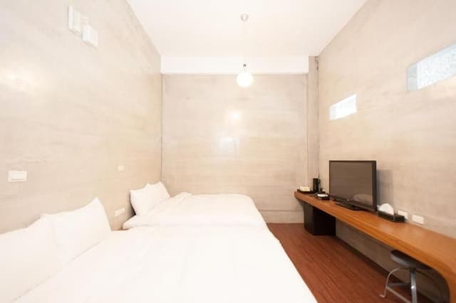 發現號特色民宿-標準四人房-1