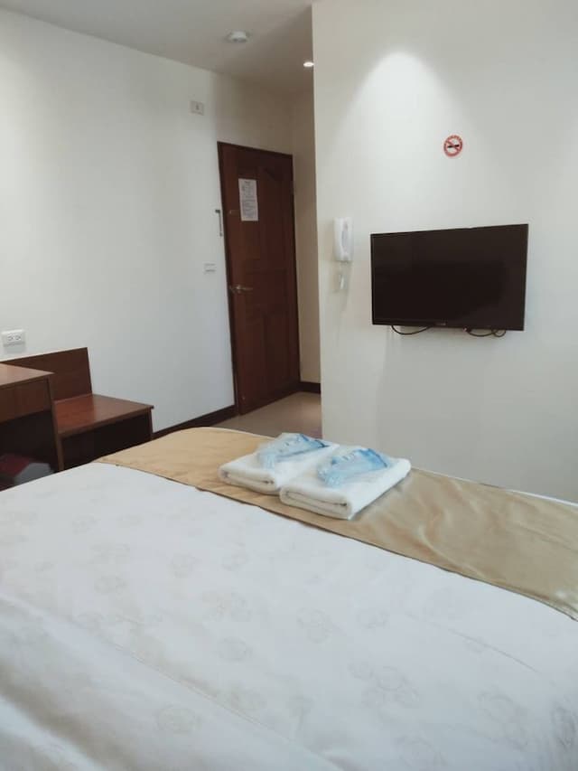 Frank B&B-Standard Double Room-3