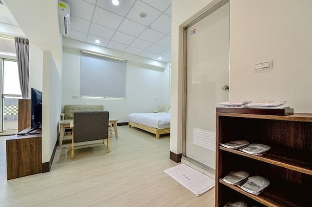 他里溫民宿-簡約六人房-6