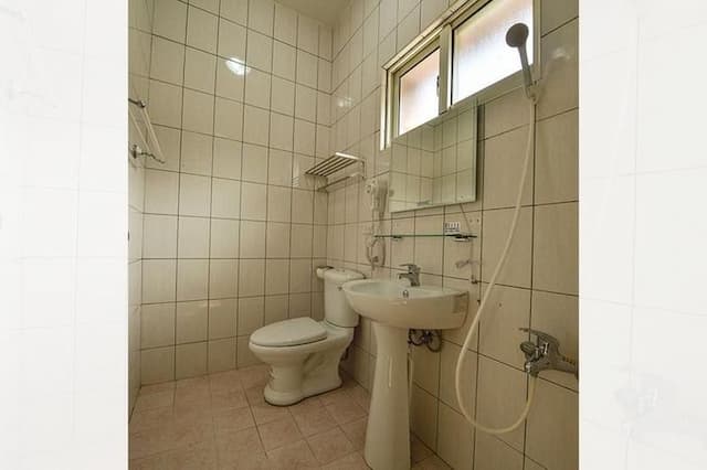 他里溫民宿-休閒雙人房-6