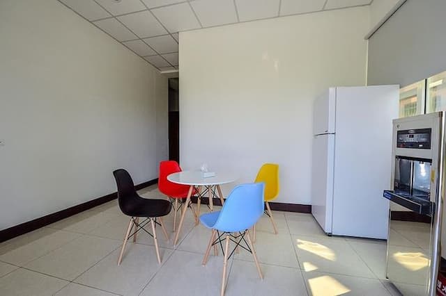 他里溫民宿-景觀四人房-6