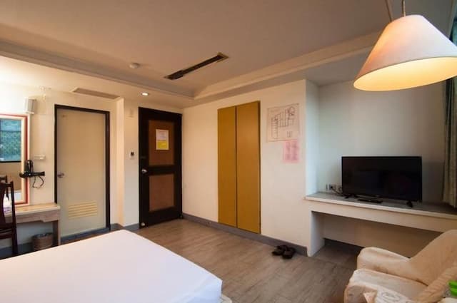 大華商旅｜近基隆廟口-甜蜜雙人房-2