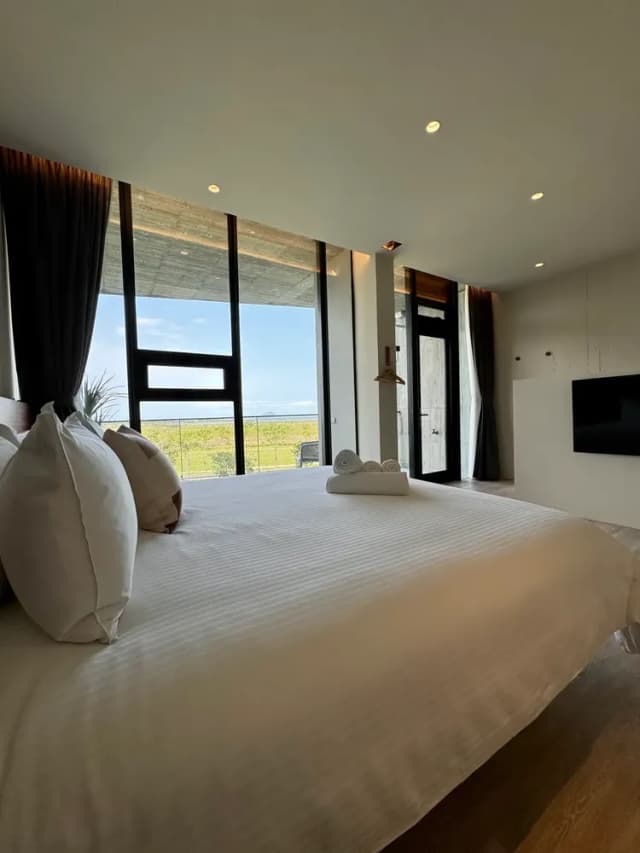 Ningxia Light-Sea View King Room with Bathtub-2