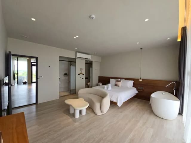 Ningxia Light-Standard King Room-2
