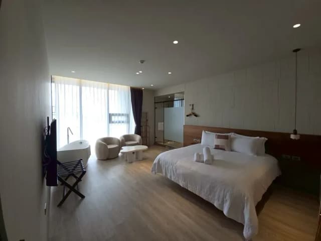 Ningxia Light-Mountain View Deluxe Double Room-1