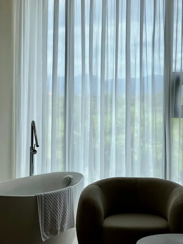 Ningxia Light-Mountain View Double Room with Bathtub-5