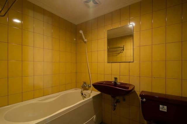 大華商旅｜近基隆廟口-麻吉三人房-5