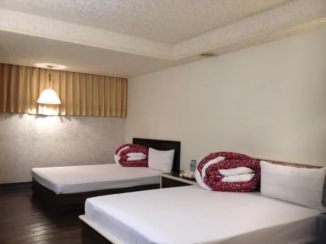 大華商旅｜近基隆廟口-溫馨家庭房-1