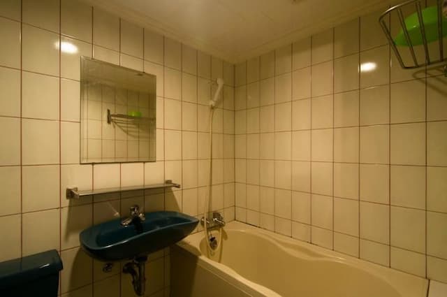 大華商旅｜近基隆廟口-溫馨家庭房-4