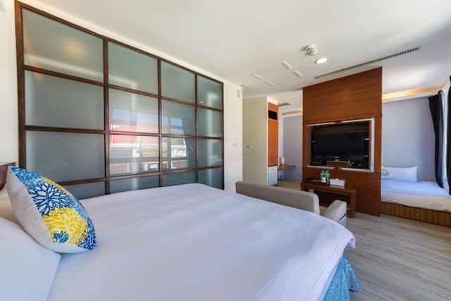 Lanhiwan Inn-Classic Quadruple Room-2