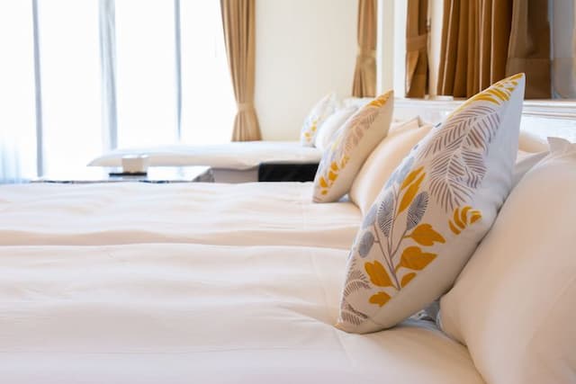 Lanhiwan Inn-Family six-person room (double bathroom)-7