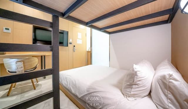 AN KANG JU-Twin Room (bunk beds) 204-3