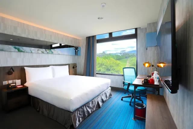 T11 T12麗寶賽車主題旅店-超能客房一床-1