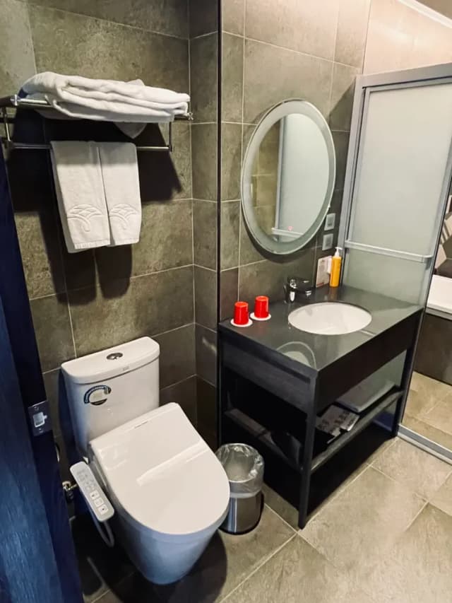 T11 T12麗寶賽車主題旅店-套房-7