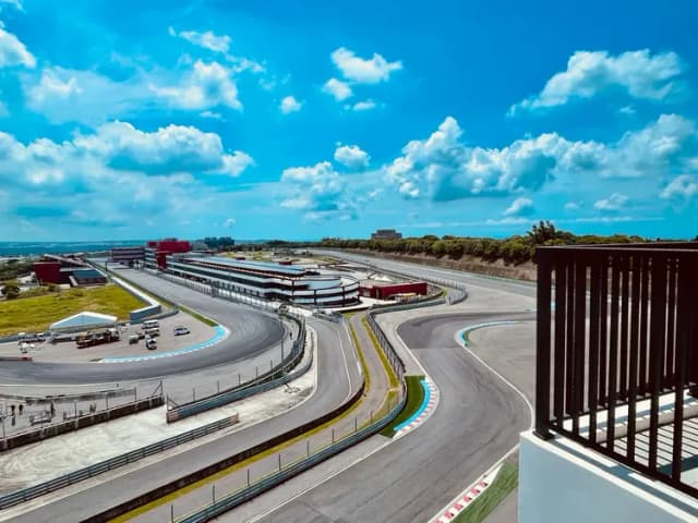 T11 T12麗寶賽車主題旅店-套房-10