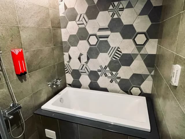 T11 T12麗寶賽車主題旅店-套房-9