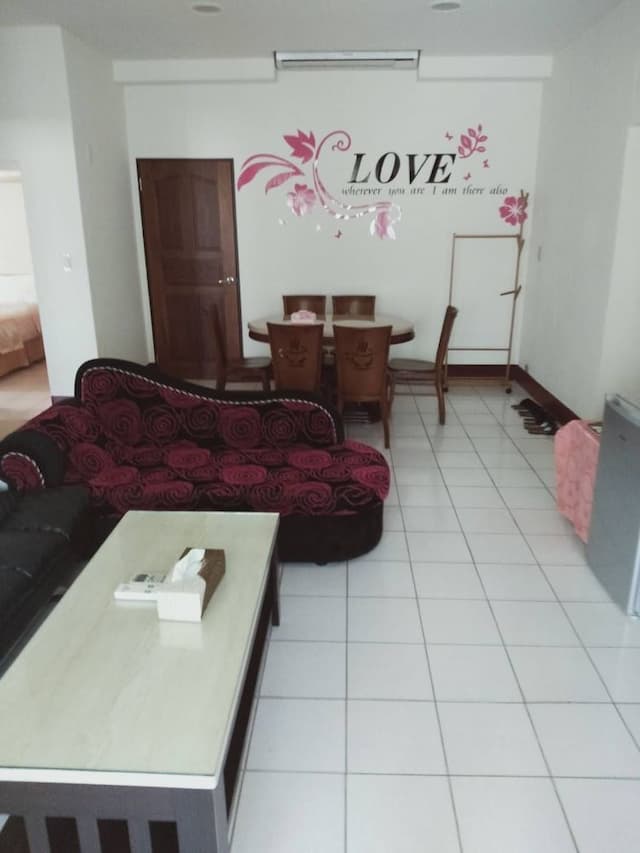 Frank B&B-Standard Quadruple Room-4