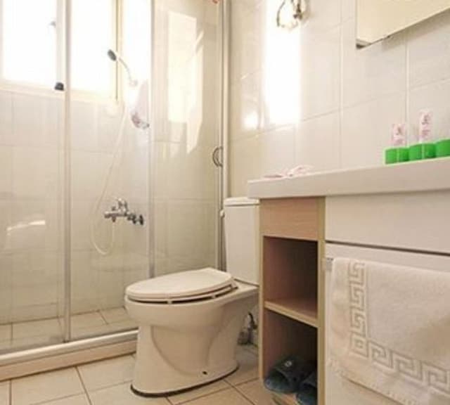 Little Backpacker-Three Person Suite-7