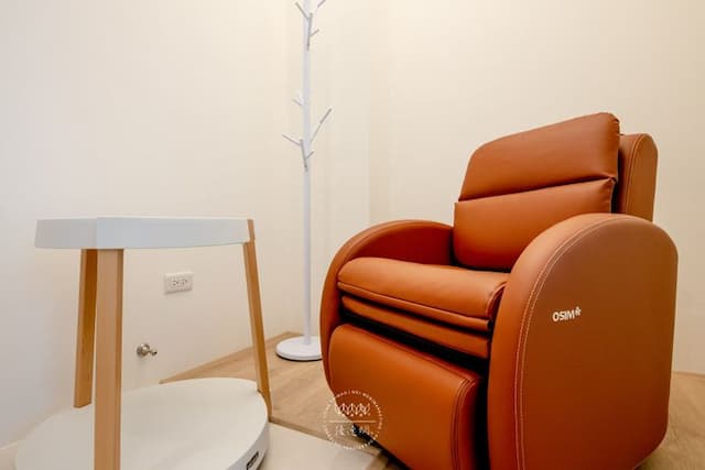 宜蘭高人氣電梯包棟民宿 | KTV&85吋大螢幕&電動麻將&按摩椅&dyson吹風機 |-包棟  | 雙人房*2.四人房*2（訂房後請主動與我們聯繫）-10