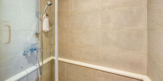 CityInn Hotel Plus Ximending Branch-Deluxe Room with Street View-8