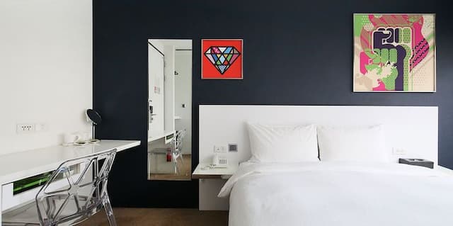 CityInn Hotel Plus Ximending Branch-Deluxe Room with Street View-4