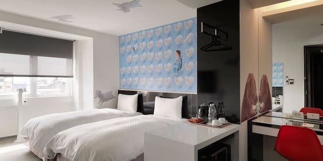 新驛旅店台中車站店-豪華雙人客房-4