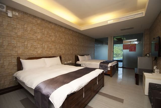 觀景樓溫泉會館-觀景湯屋4人房-2