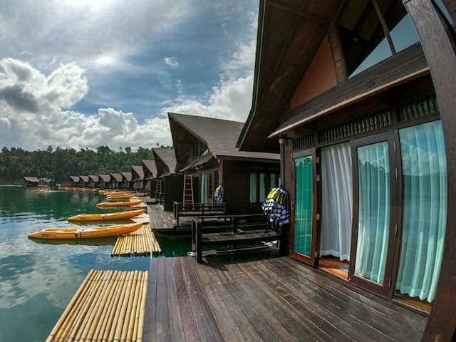 500 Rai Floating Resort-Family Villa (Included Breakfast))-6