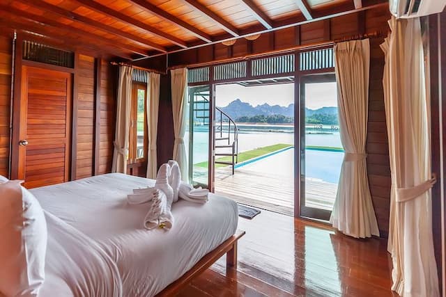 500 Rai Floating Resort-Honeymoon Suite (Included Breakfast)-1