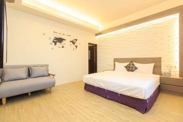 Whale House-Classic double room-3