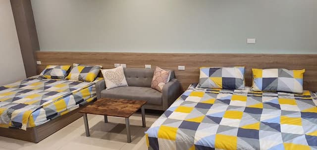 羅東珍寶-加大四人陽台房(不挑房）-2