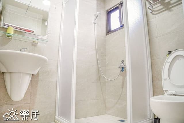 Leju-Entire House 8 ppl - A-4